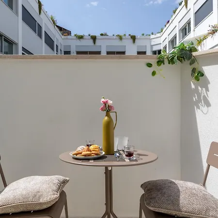 Iflat Modern Sunlit By The Colosseum Апартаменты *