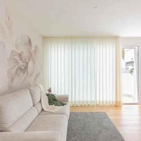 Апартаменты Iflat Modern Sunlit By The Colosseum *